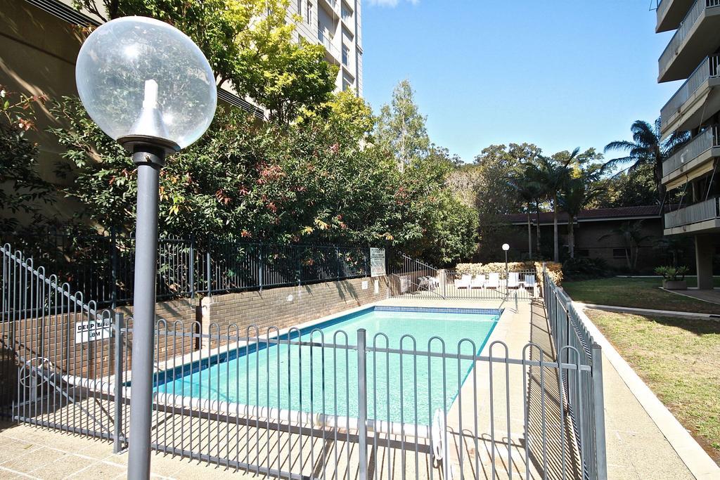 The Gardens Apartments Brisbane Exterior photo